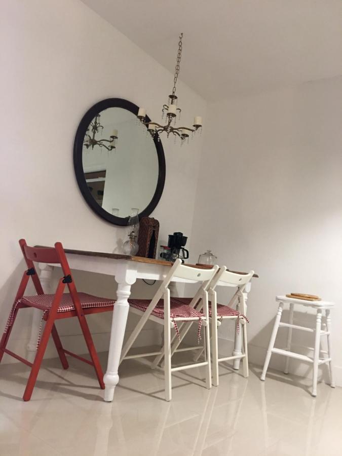 Private Studio Blocks From Coconut Grove マイアミ エクステリア 写真