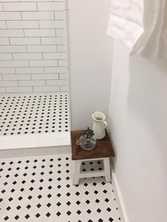 Private Studio Blocks From Coconut Grove マイアミ エクステリア 写真