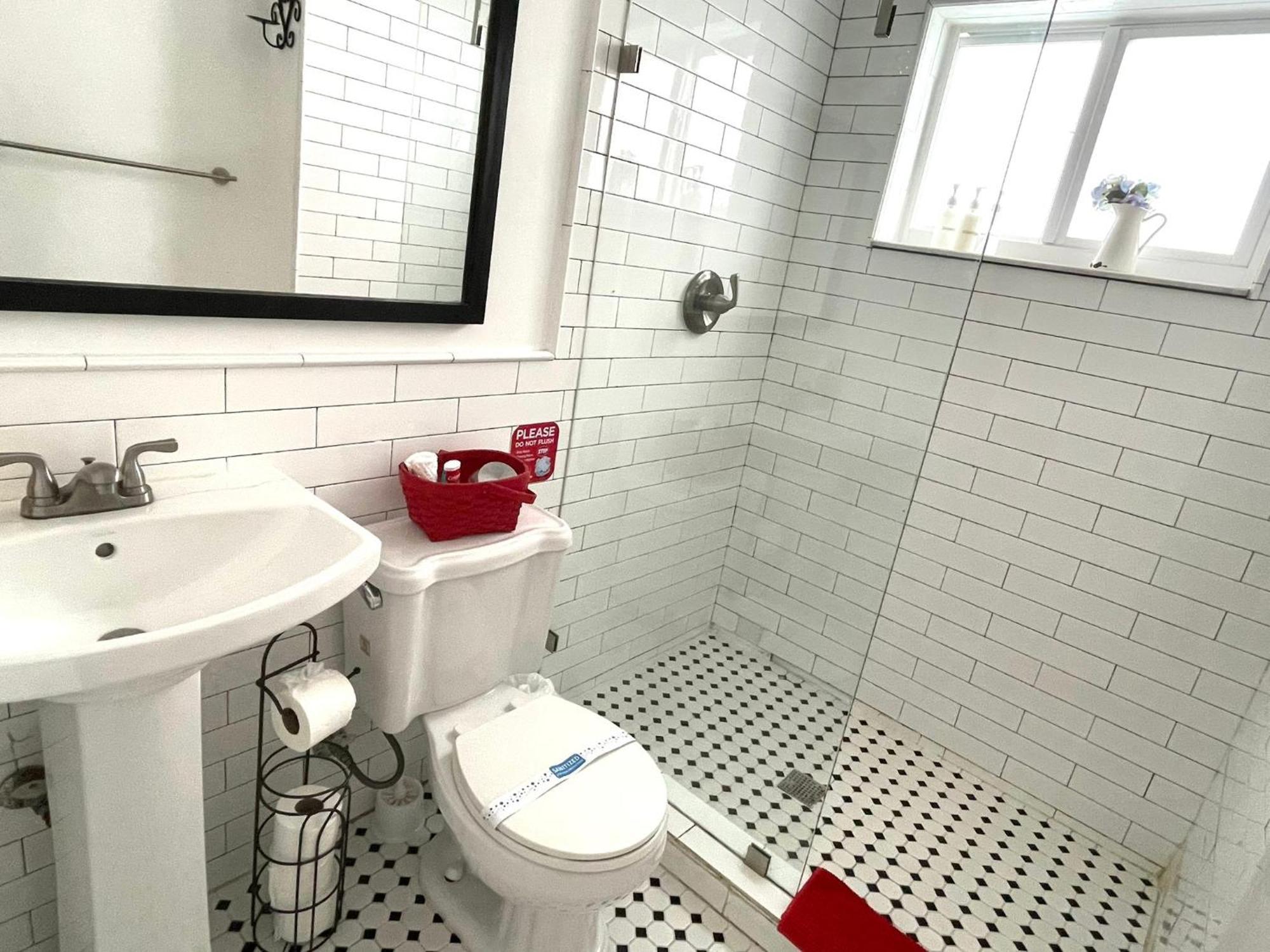 Private Studio Blocks From Coconut Grove マイアミ エクステリア 写真